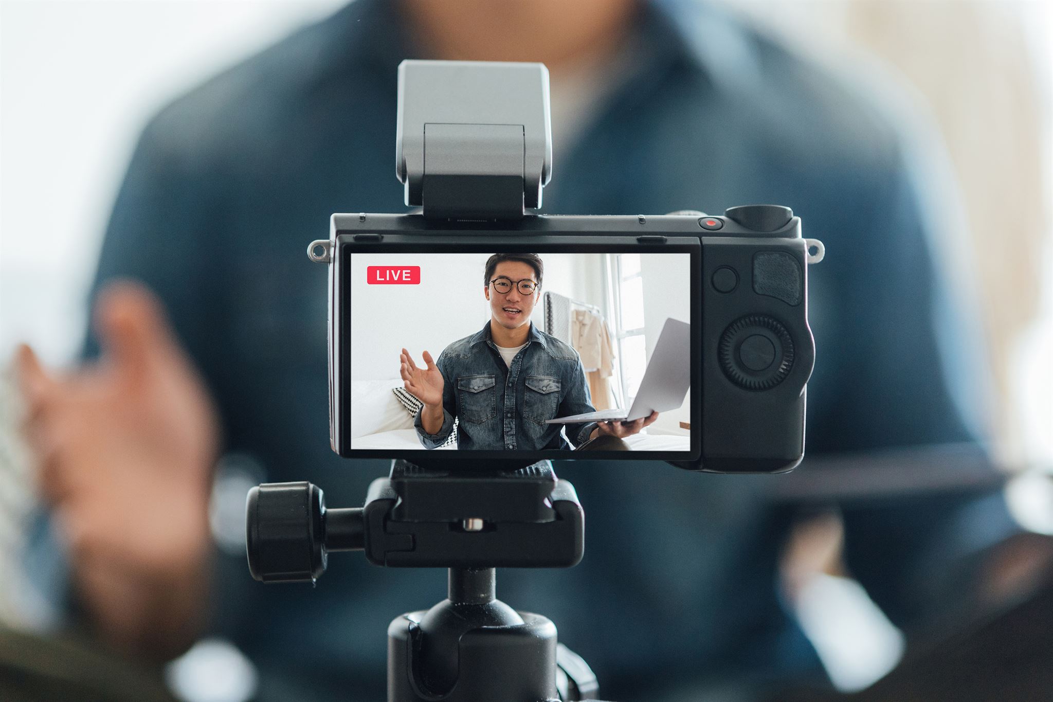 Video tutorial for subcontracting training